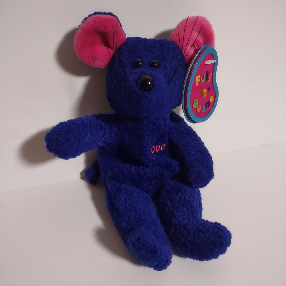 Avon Full O' Beans November Birthstone Cheesecake the Mouse Beanie Plush